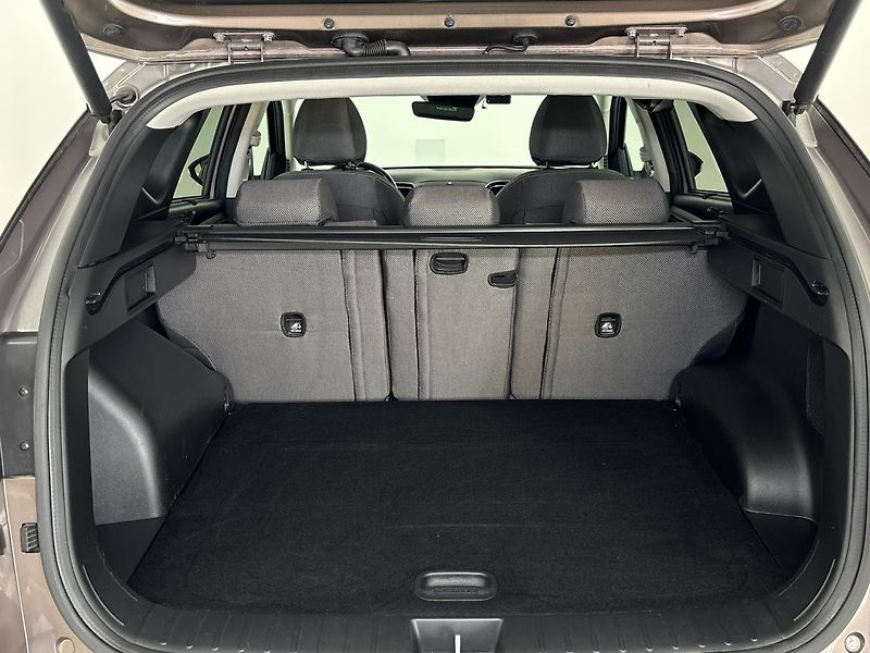 Hyundai Tucson Style 4x4 DCT - fotka 10 z 30