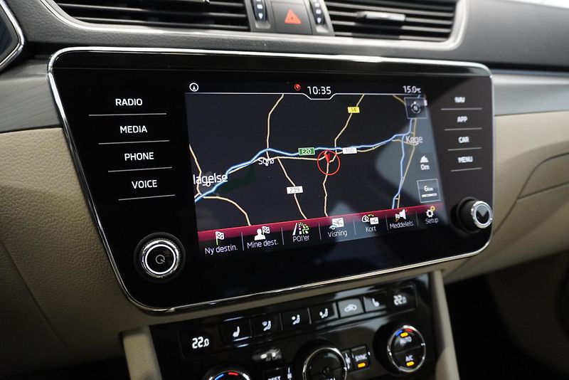 Škoda Superb (2019) 2.0TDi 110 kW, DSG7+ZIMNÍ SADA - fotka 26 z 35
