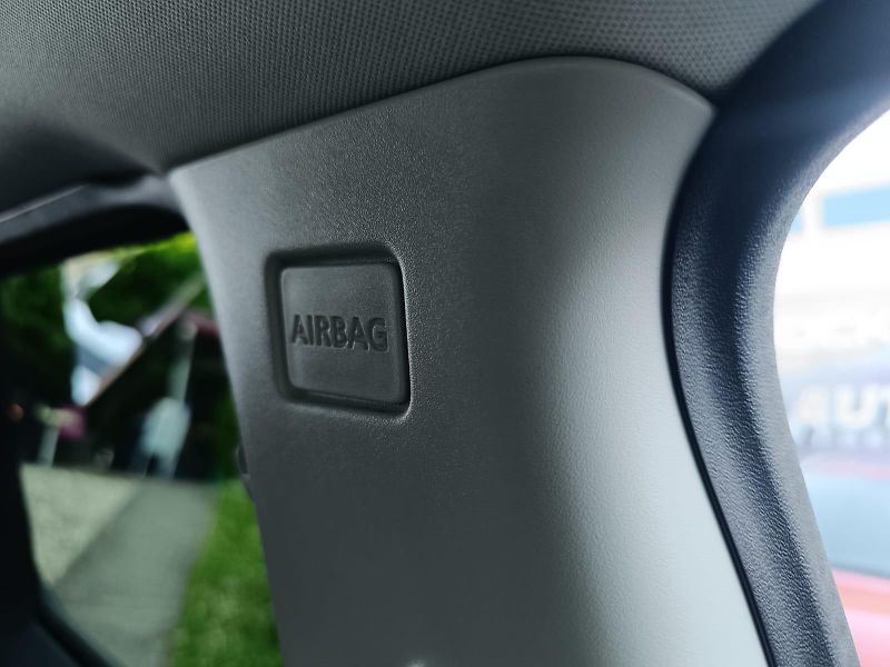 Land Rover Discovery Sport 2,0/110kW, Tdi SE 4x4, AUTOMAT - fotka 31 z 31