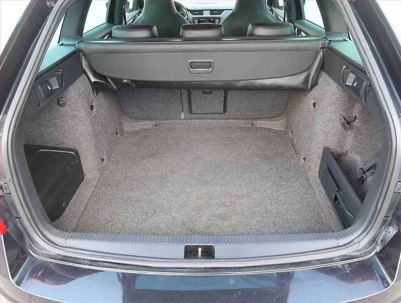 Škoda Octavia (2013) RS 2.0 TSI, Automat - fotka 14 z 23