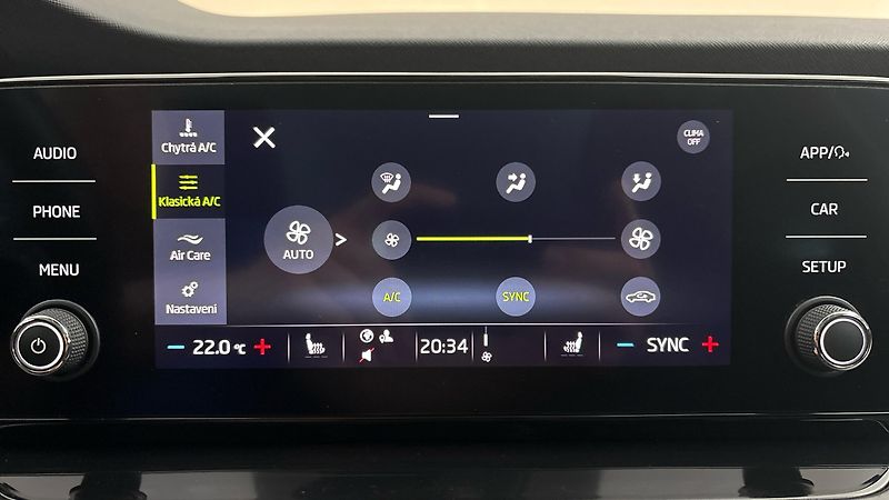 Škoda Octavia 2.0 TDI Ambition Combi - fotka 24 z 24