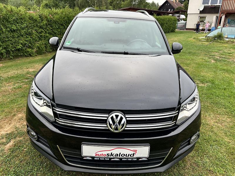 Volkswagen Tiguan 2.0TDI 103KW,4x4,SPORT,LOUNGE - fotka 2 z 49