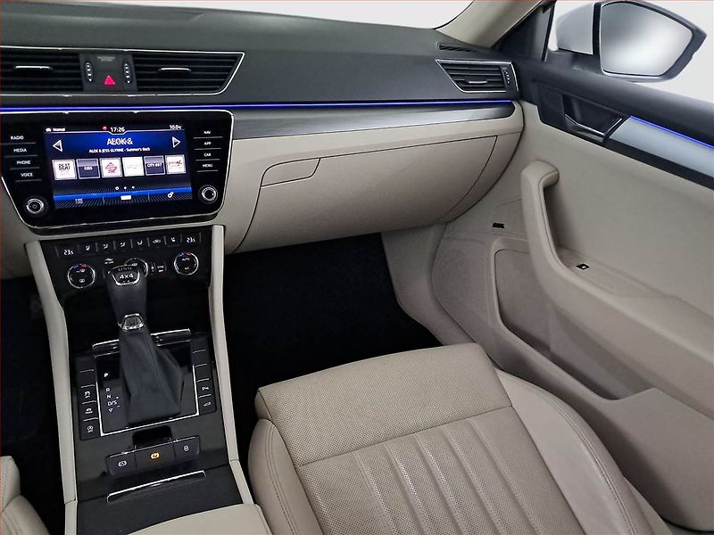 Škoda Superb (2019) 2.0 TDI, 4X4, Automat, Kůže - fotka 8 z 28