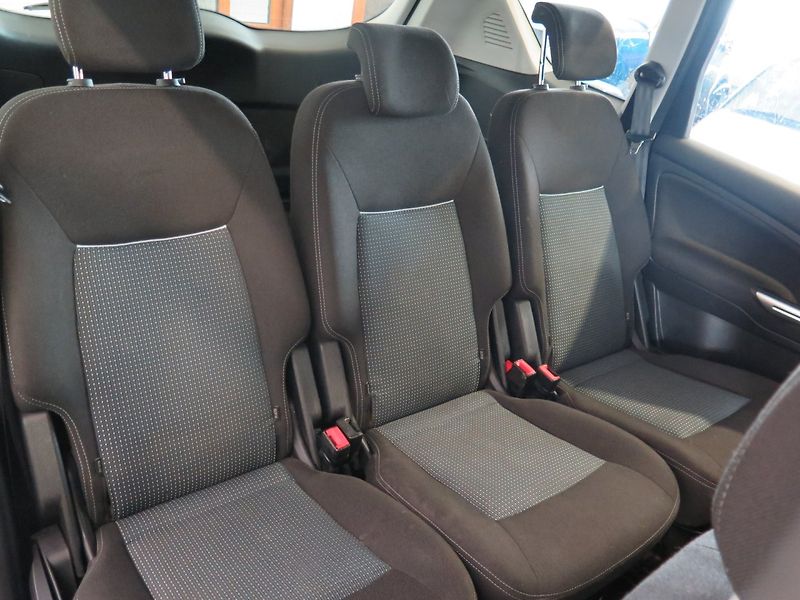 Ford S-MAX (2013) 2.0TDCi,navi,výhřev,tažné,STK - fotka 21 z 27