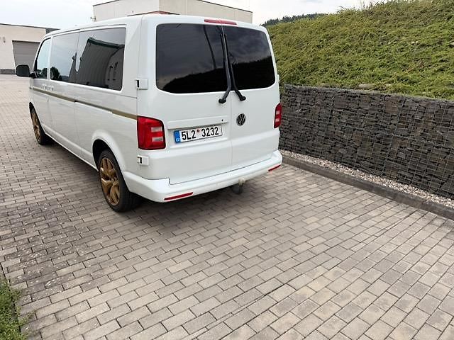 Volkswagen Transporter (2016) - fotka 3 z 12