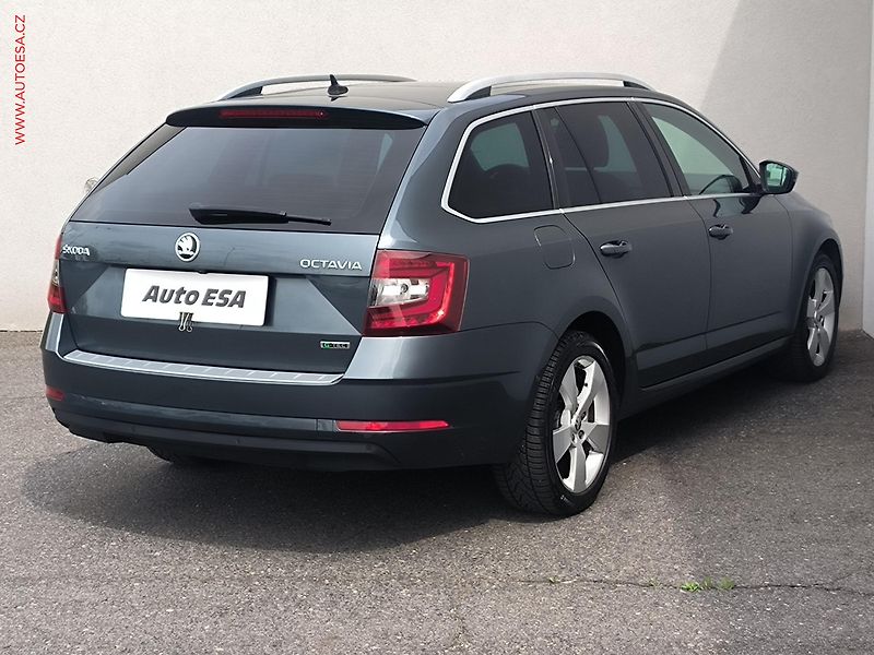 Škoda Octavia (2019) 1.5 TSi G-Tec, DSG - fotka 4 z 26
