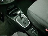 Toyota Yaris (2015) 1.5 Hybrid, Automat - náhled 13