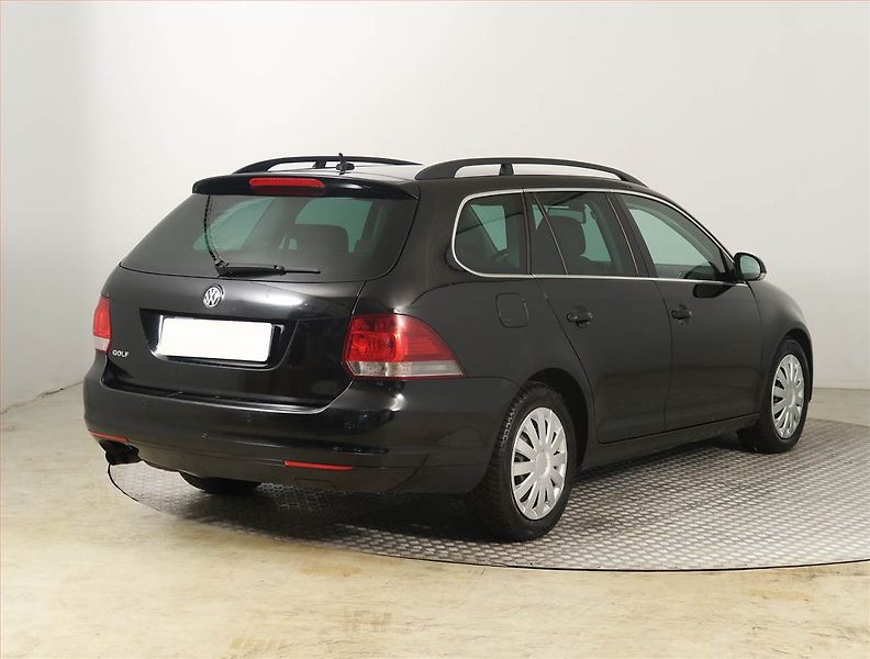 Volkswagen Golf (2010) 1.4 TSI, Tempomat - fotka 5 z 16