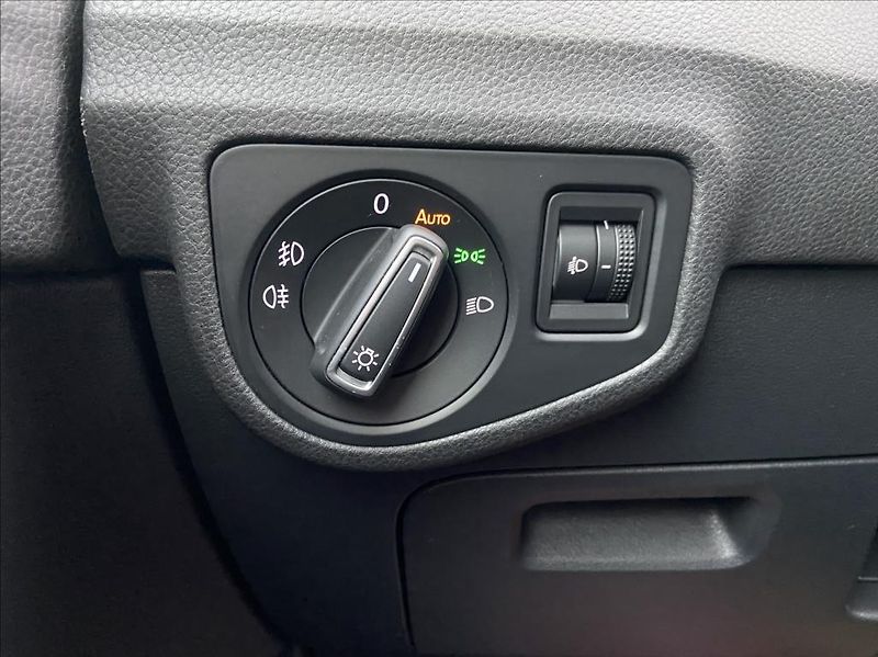 Volkswagen Golf Sportsvan 1,6 TDi 81kW  Serviska,Navigac - fotka 24 z 46