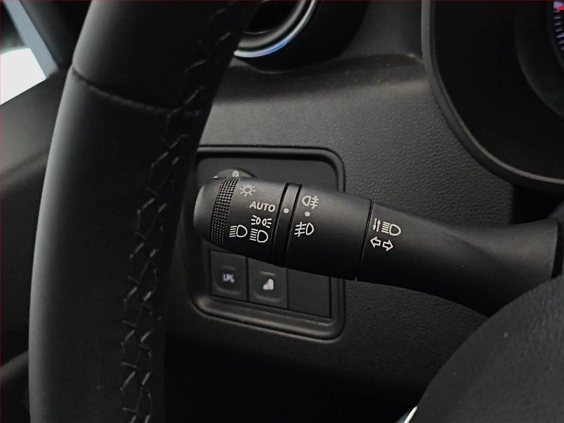 Dacia Duster (2021) 1.0 TCe, LPG, ČR,1.maj - fotka 16 z 17