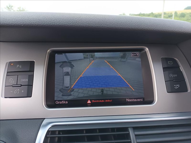 Audi Q7 3,0 TDI,150KW,ČR,S-LINE,TAŽNÉ, - fotka 40 z 41