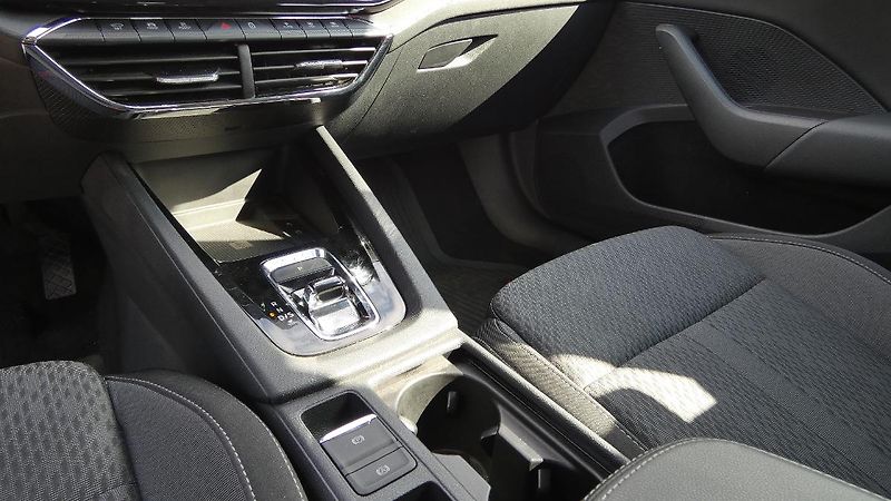 Škoda Octavia Combi 2,0 TDI Style DSG 110 kW - fotka 6 z 25