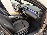 Mercedes-Benz Třídy A A35AMG*225kw*4x4*Panorama* - náhled 17