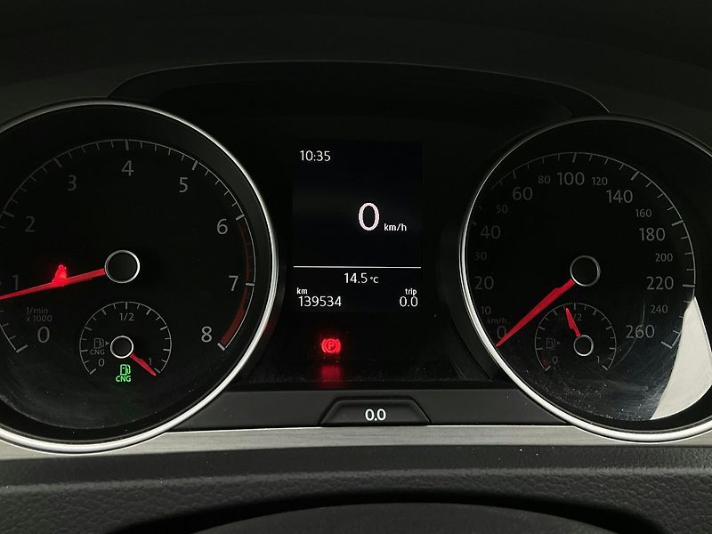 Volkswagen Golf (2016) 1.4 TGI Ecofuel | Záruka - fotka 10 z 12