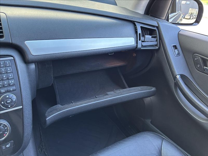 Mercedes-Benz Třídy R 3,0 CDI R 320 4-Matic - fotka 34 z 39
