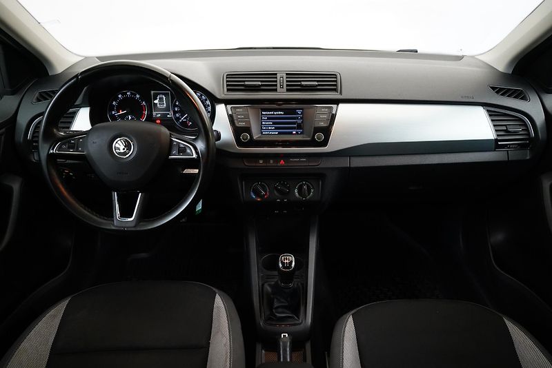 Škoda Fabia - fotka 5 z 25
