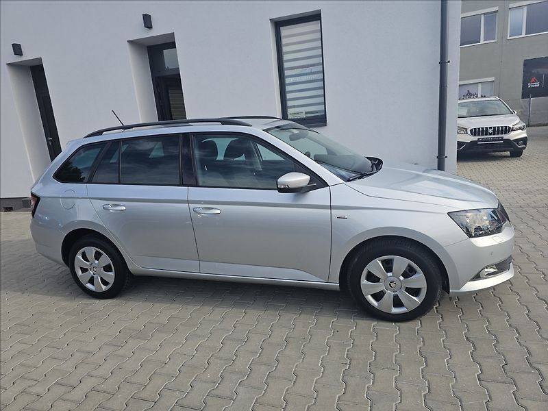 Škoda Fabia III 1,0 TSi 70KW Drive - fotka 5 z 44