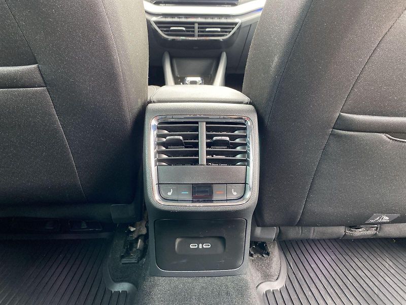 Škoda Octavia (2023) Combi 2.0 TDI DSG Style - fotka 29 z 36
