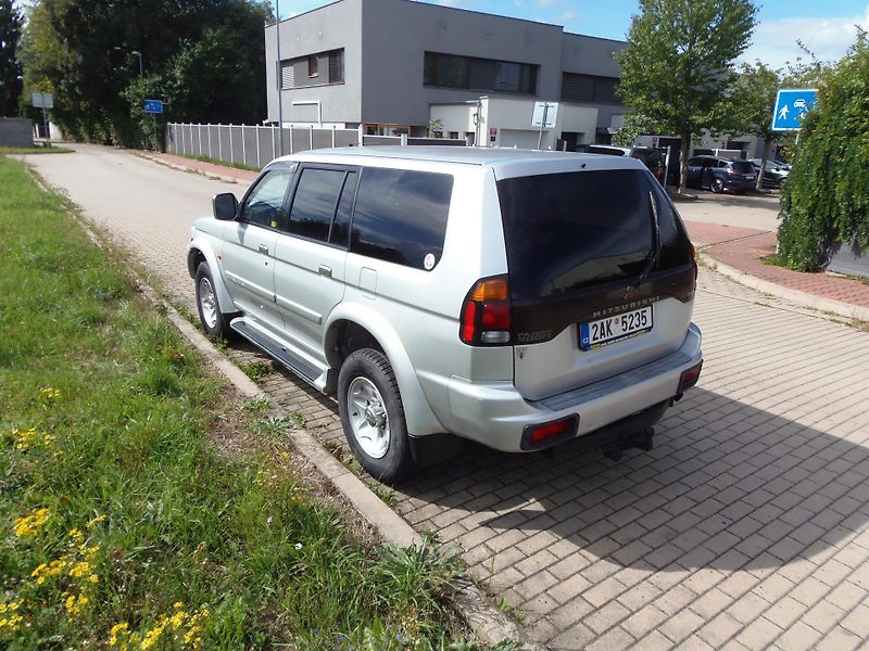 Mitsubishi Pajero Sport (2003) 2.5 TD 4x4 tažné 2.8t NOVÁ STK - fotka 7 z 23