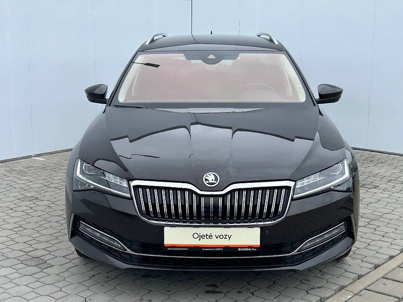 Škoda Superb L&K 4x4 7DSG 2,0TDI - fotka 4 z 29