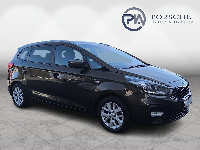 Kia Carens 1.6 i - fotka 10 z 26