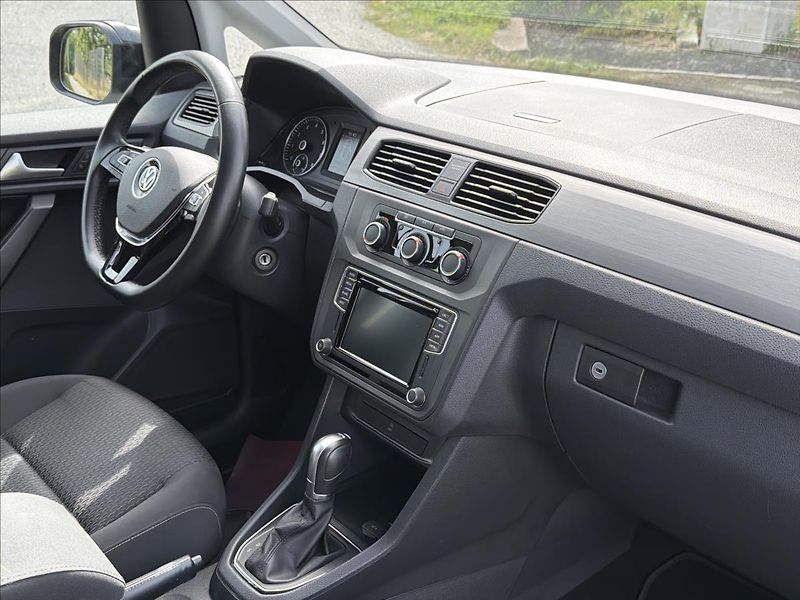 Volkswagen Caddy 1,4 TSI 96 kW DSG STYLE - fotka 10 z 26