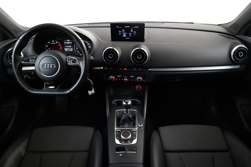 Audi A3 - fotka 5 z 22