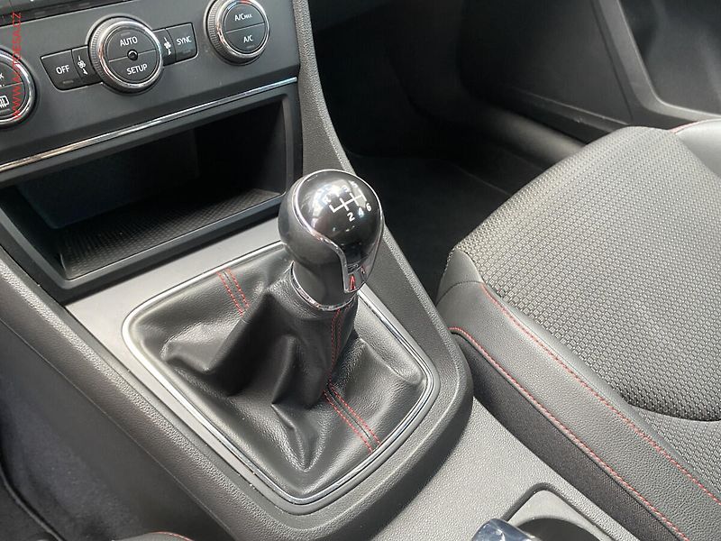 Seat Leon (2014) 1.4 TSi, FR, LED - fotka 16 z 18