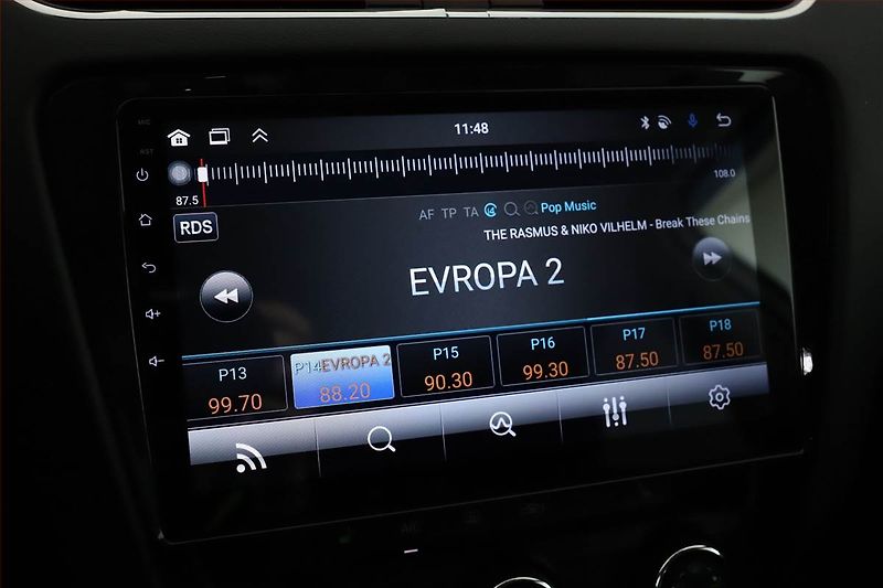 Škoda Octavia (2014) 1.6 TDI, Automat, Navi - fotka 9 z 15