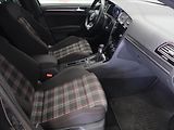Volkswagen Golf 2,0 TSI 180kW GTI Performance - náhled 13