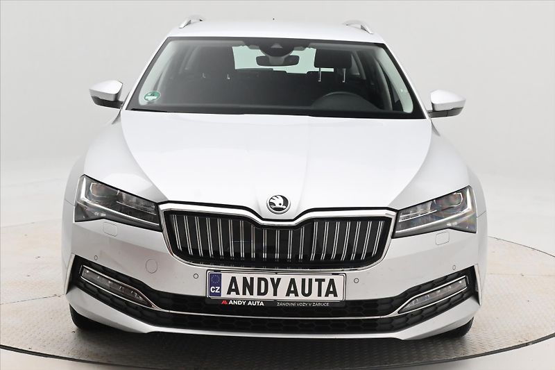 Škoda Superb 1,4 TSI iV 160KW DSG Ambition - fotka 2 z 31