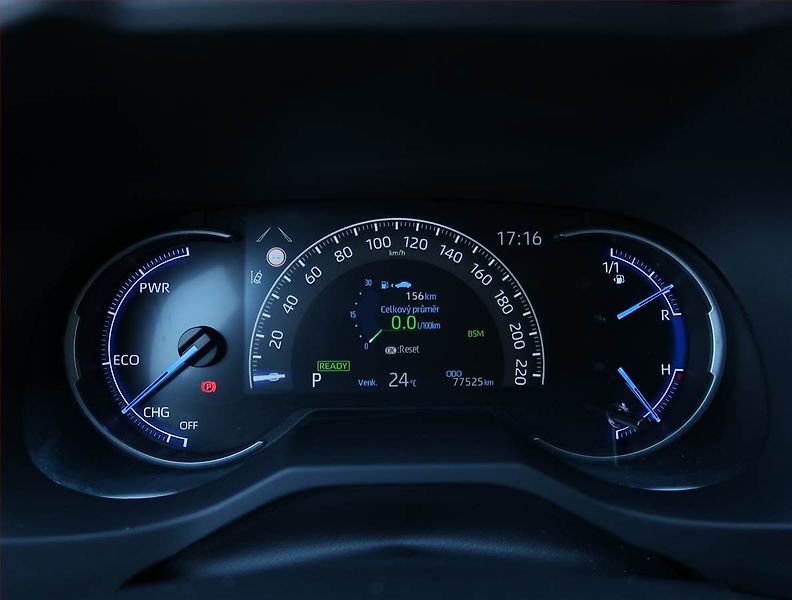 Toyota RAV4 (2019) 2.5 Hybrid - fotka 11 z 28