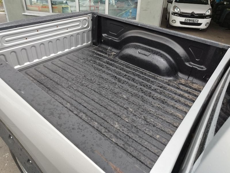 Dodge RAM (2012) 5,7HEMI,V8,4X4,ALU,TAŽNÝ - fotka 12 z 26
