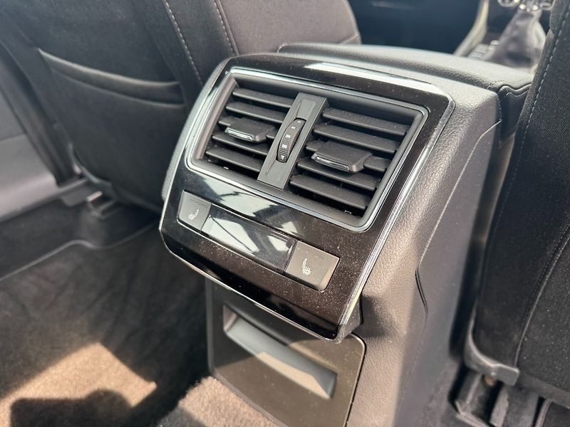 Škoda Superb (2018) 2,0 TDI 110 KW ČR 2. MAJ - fotka 39 z 50