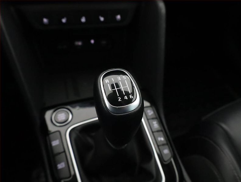 Kia Sportage (2022) Top 1.6 T-GDI - fotka 13 z 20