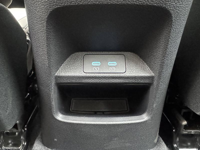 BYD Seal 5 DM-i (2026) Design 1,5 - fotka 29 z 30