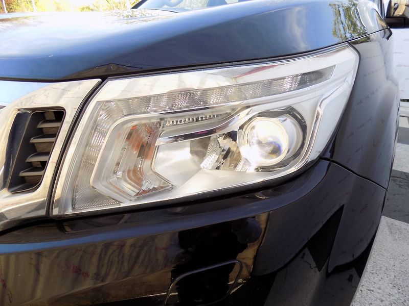 Nissan Navara (2017) 2.3DCi/4x4/Bi-xenon/NAVI/ČR/ - fotka 38 z 39