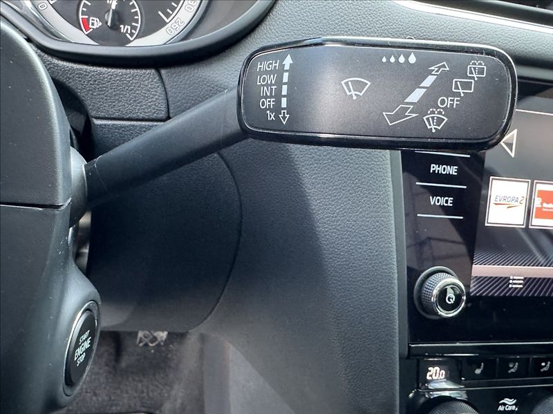 Škoda Octavia 1,5 TSI STYLE DPH 1maj původČR - fotka 30 z 50