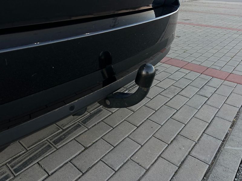 Škoda Octavia 1.6 TDI-DSG-NAVI-PARK.Č - fotka 44 z 46