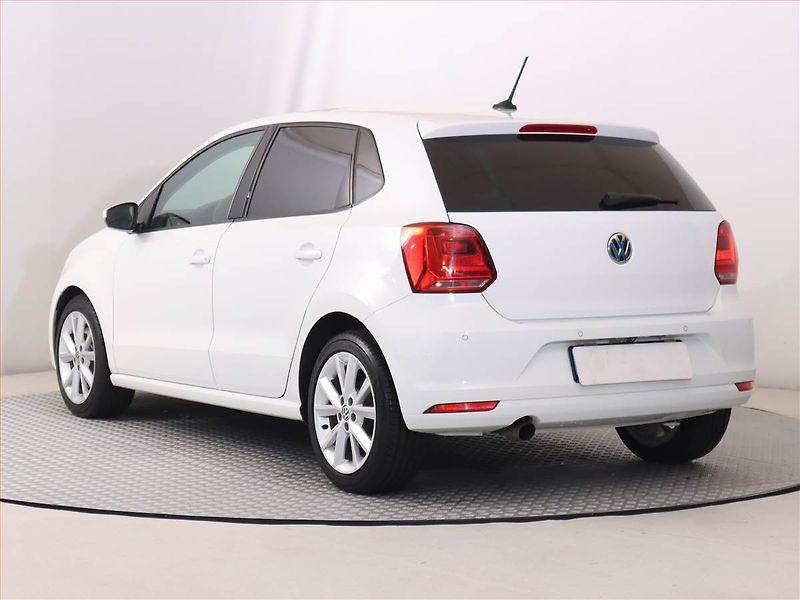 Volkswagen Polo (2015) 1.2 TSI, Automat, Serv.kniha - fotka 4 z 22