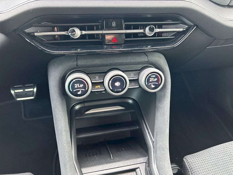 Škoda Kodiaq (2026) Sportline 2.0 TDI 110 kW DSG - fotka 27 z 35