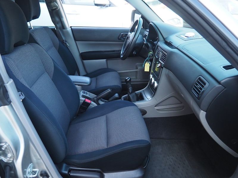 Subaru Forester (2006) 2.0i AWD, Redukce, TOP - fotka 18 z 34