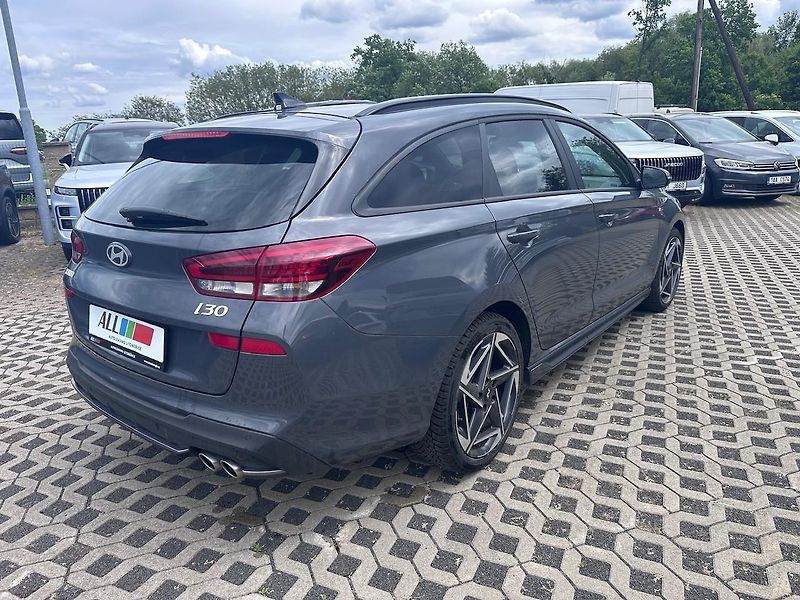 Hyundai i30 1,5 T-GDI N Line - fotka 4 z 12