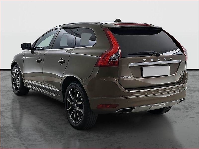 Volvo XC60 (2015) D4, 4X4, Automat, ČR,1.maj - fotka 4 z 19