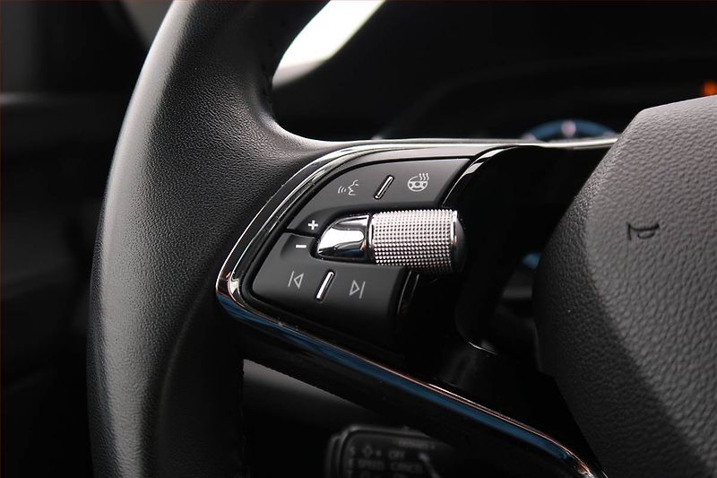 Škoda Octavia (2024) Style 1.5 eTSI mHEV - fotka 19 z 20