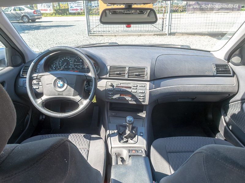BMW Řada 3 (2000) 1.9i 77KW DIGI – po servisu - fotka 12 z 32