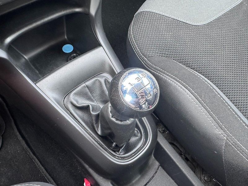 Citroën C3 (2012) 1,4i 70 KW KILOMETRY 2. MAJ - fotka 30 z 42
