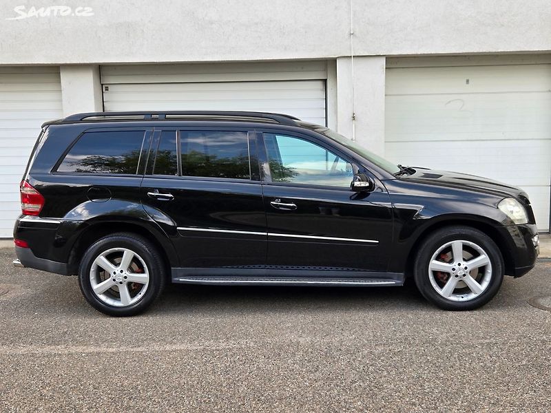 Mercedes-Benz GL (2006) 320 CDI, Tažné na 3.500 Kg, ČR - fotka 8 z 25