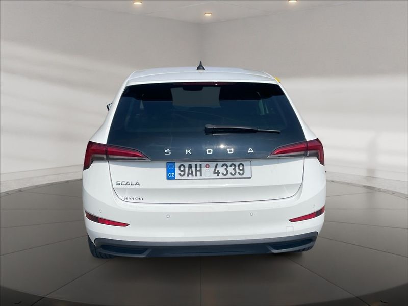 Škoda Scala 1,0 TSI Style DSG - fotka 5 z 11