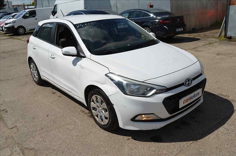Hyundai i20 (2015) 1,2 - fotka 3 z 24